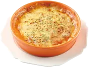 チーズをのせて焼き上げたグラタン